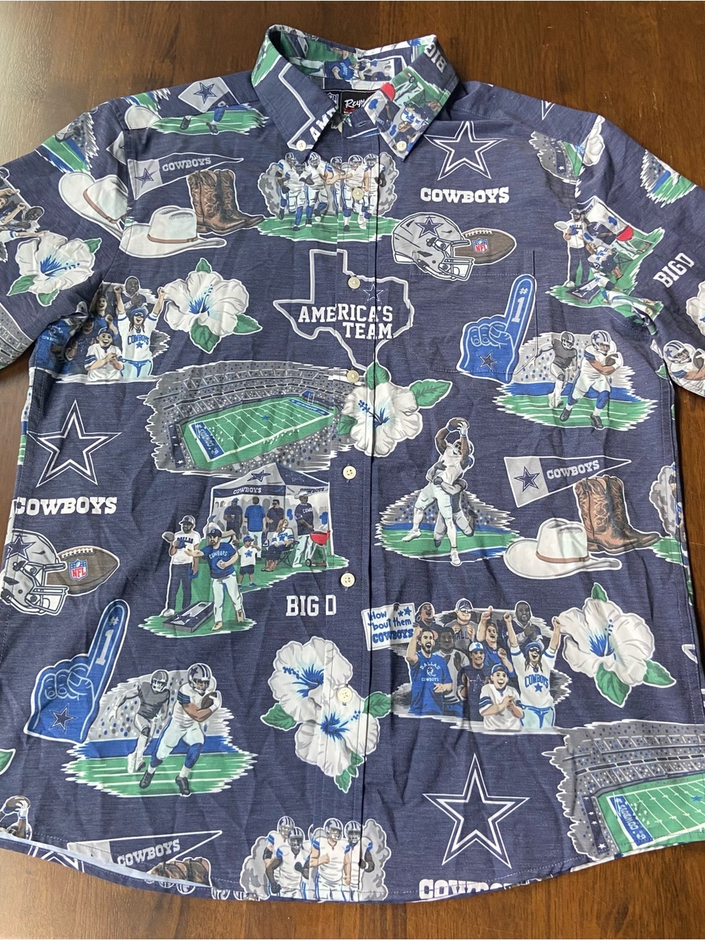 Reyn Spooner NFL Dallas Cowboys Hawaiian Aloha Shirt Mens M Blue Americas Team - Picture 4 of 8